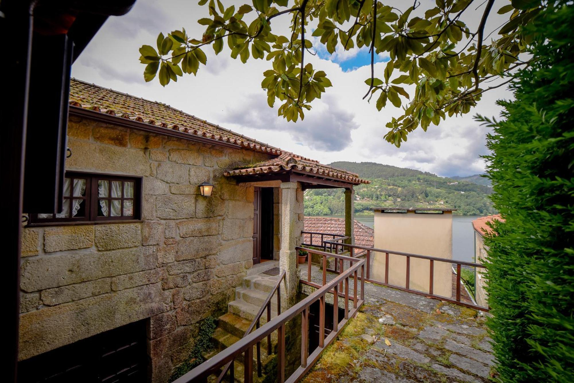 Casa Da Torre, Porto Manso Vila Ribadouro Exterior foto
